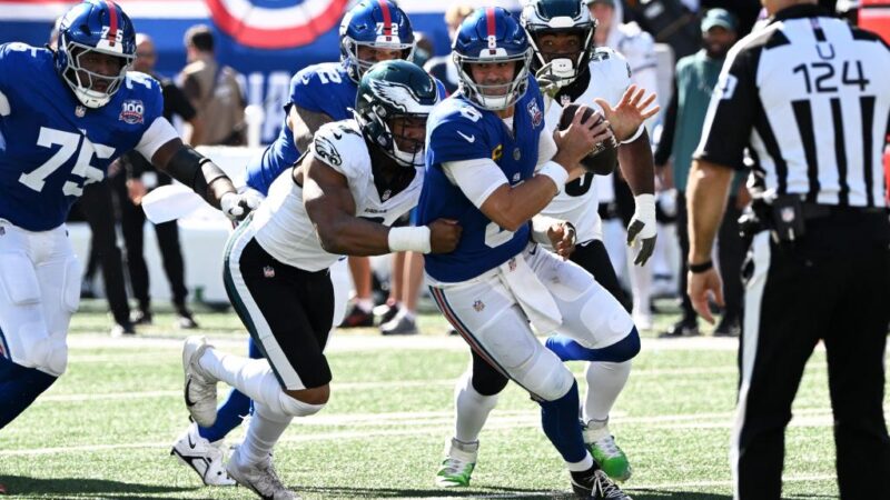 Daniel Jones benched with Eagles embarrassing Giants