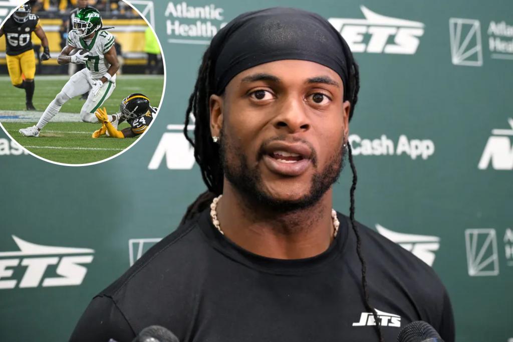 Davante Adams gives speak after seeing Jets culture issues