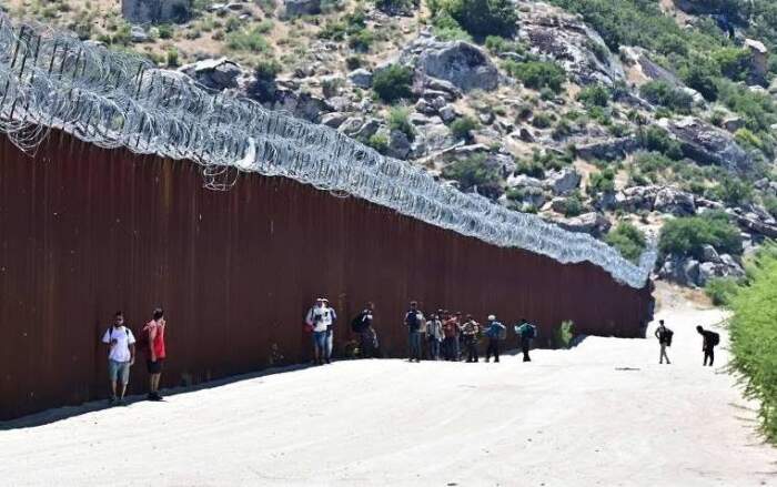 Diminui na fronteira dos EUA com o México o número de imigrantes que pretende atravessar a fronteira