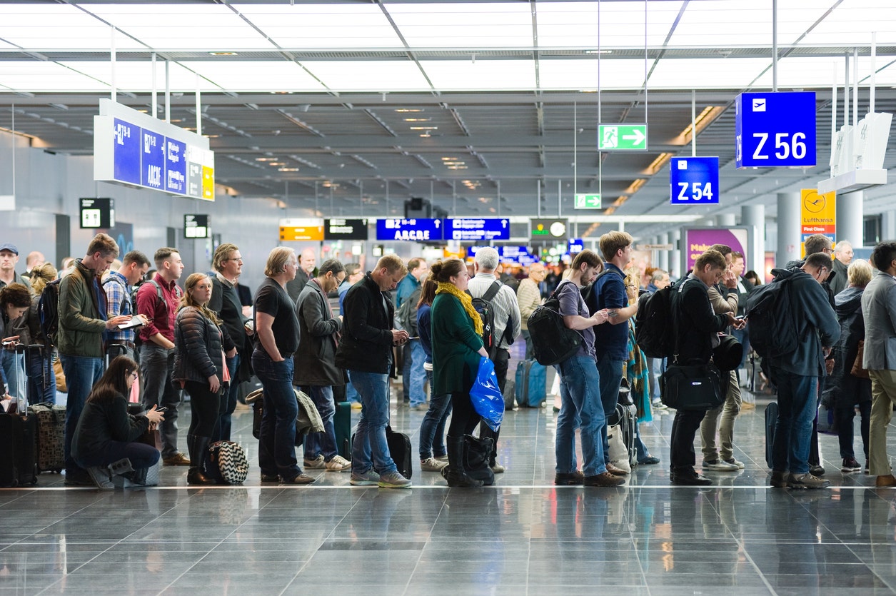 ‘Gate lice’ prompts American Airlines to test new technology to stop travel phenomenon