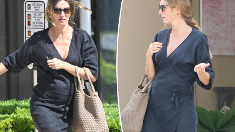 Pregnant Gisele Bündchen debuts baby bump as she runs errands in Miami