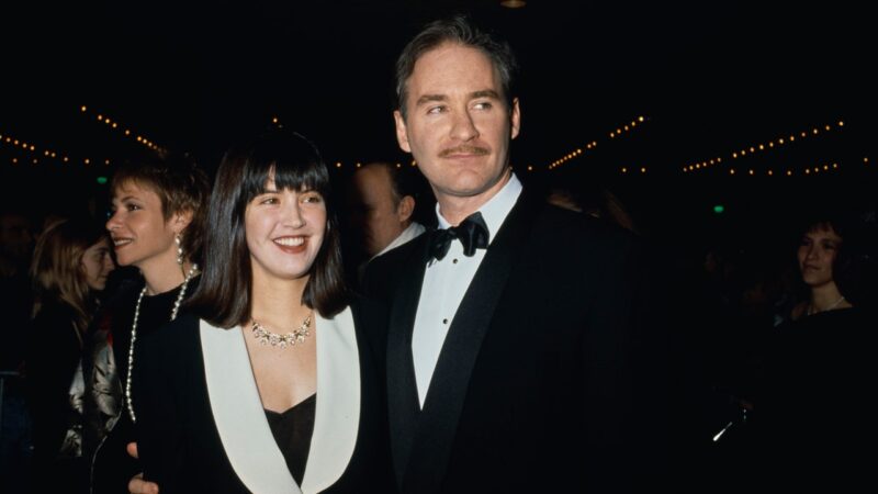 Kevin Kline attributes his relationship success with Phoebe Cates to not having a ‘Hollywood marriage’