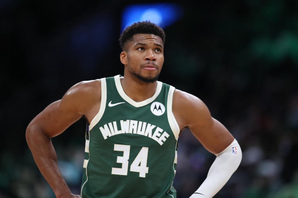 ‘Teams are circling’ on Giannis Antetokounmpo amid Bucks’ slow start