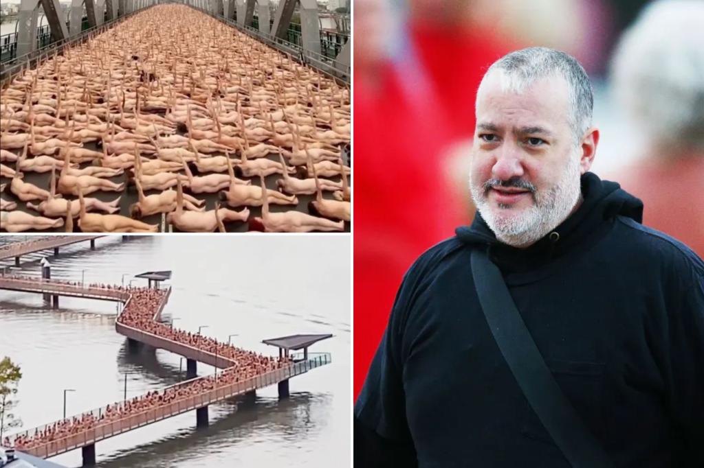 New York artist Spencer Tunick shoots mass nude photo on Story Bridge