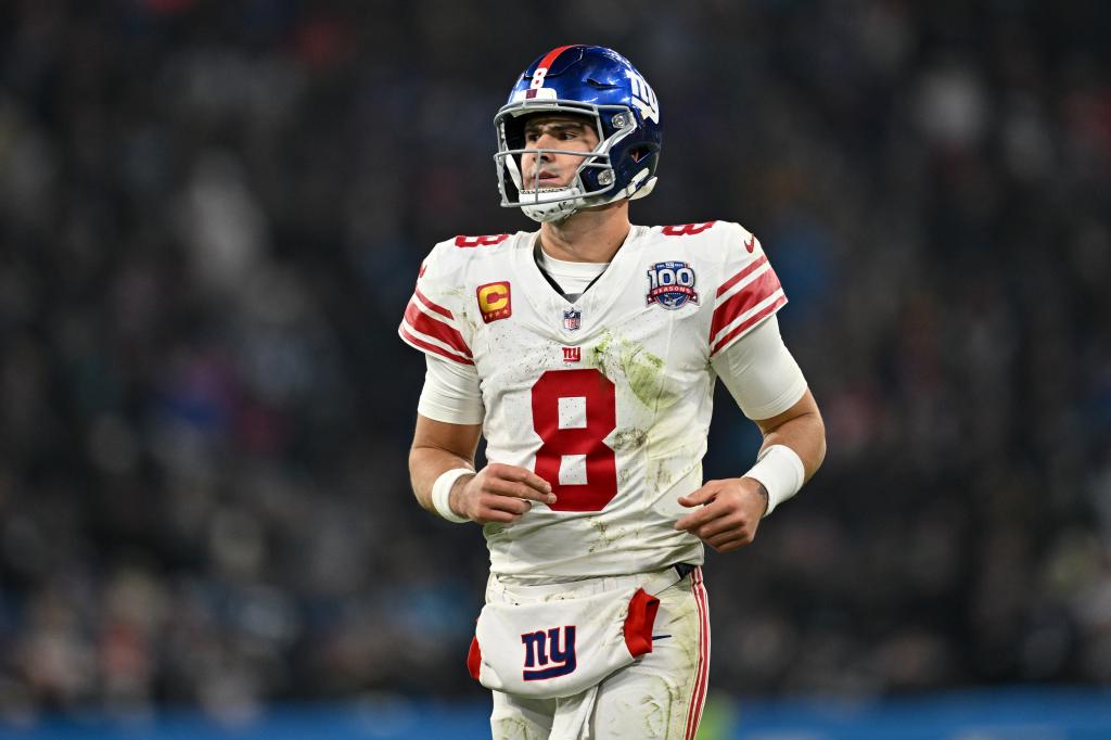 Daniel Jones benched with Giants career likely over