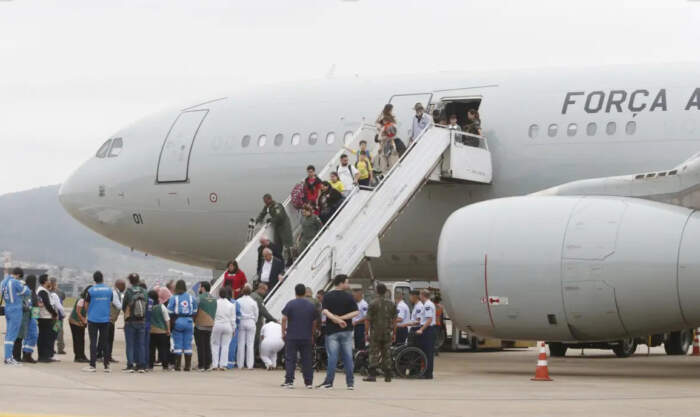 Décimo voo da FAB com 213 repatriados do Líbano chega a São Paulo – BRAZILIAN PRESS // O maior jornal brasileiro fora do Brasil