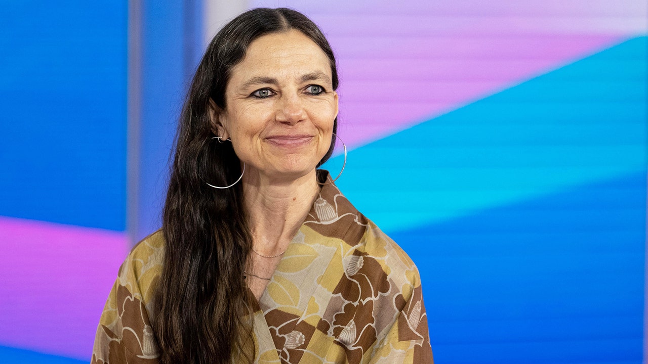 ‘Family Ties’ star Justine Bateman says Trump’s election lifted ‘suffocating cloud’ on free speech