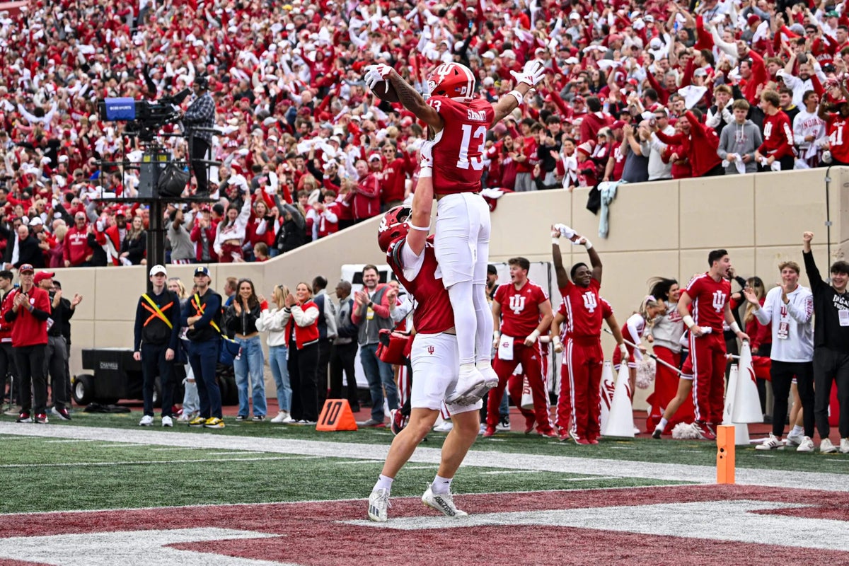 Indiana edges Michigan to reach 10 wins, likely Playoff and wants more: What is this world?