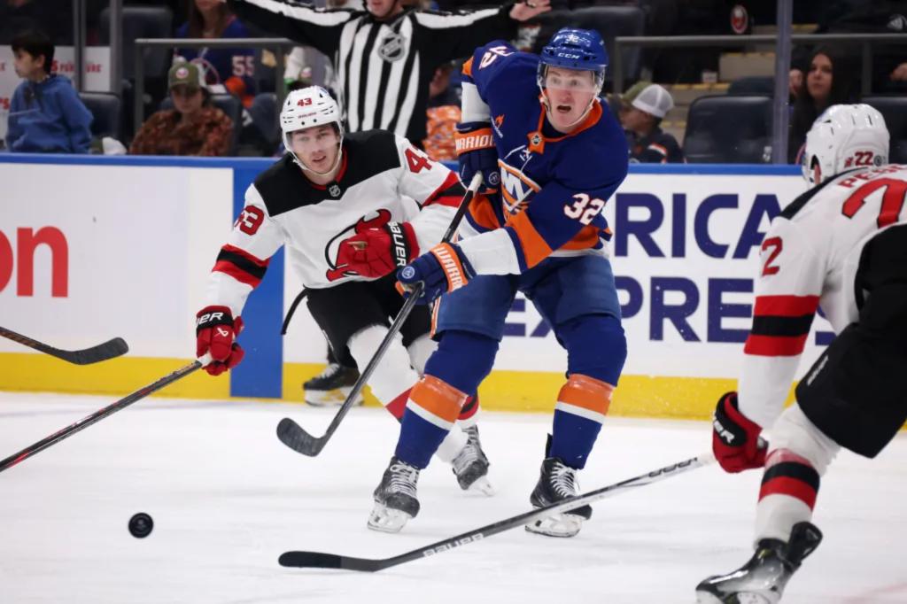 Islanders’ Kyle MacLean misses late ex-coach: ‘always in my corner’