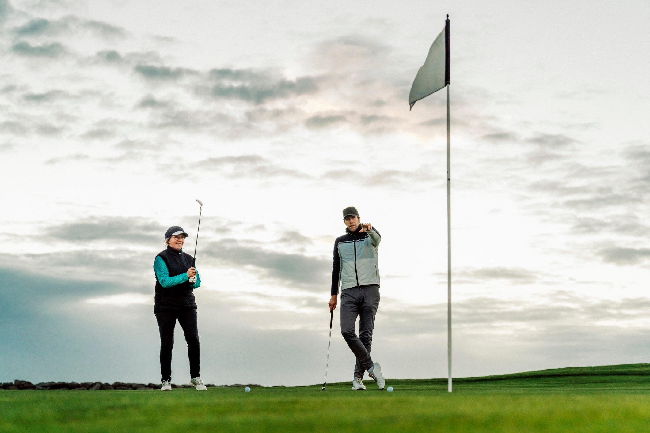 10 essentials to play golf this winter