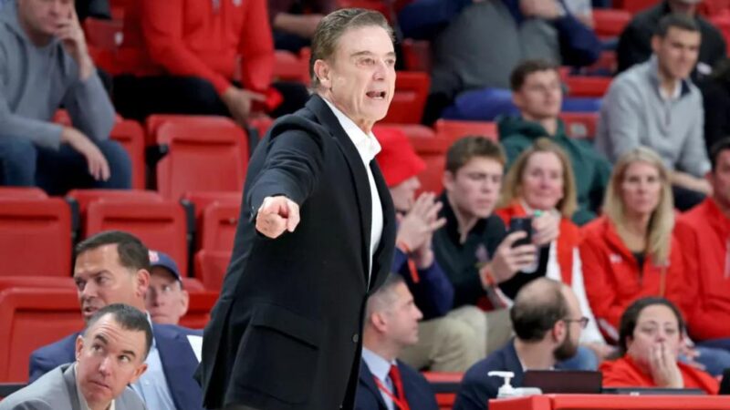 Why Rick Pitino apologized to St. John’s after season-opening win