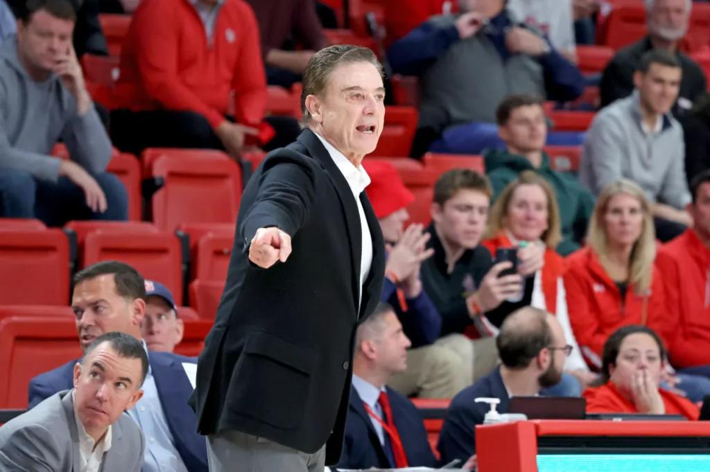 Why Rick Pitino apologized to St. John’s after season-opening win