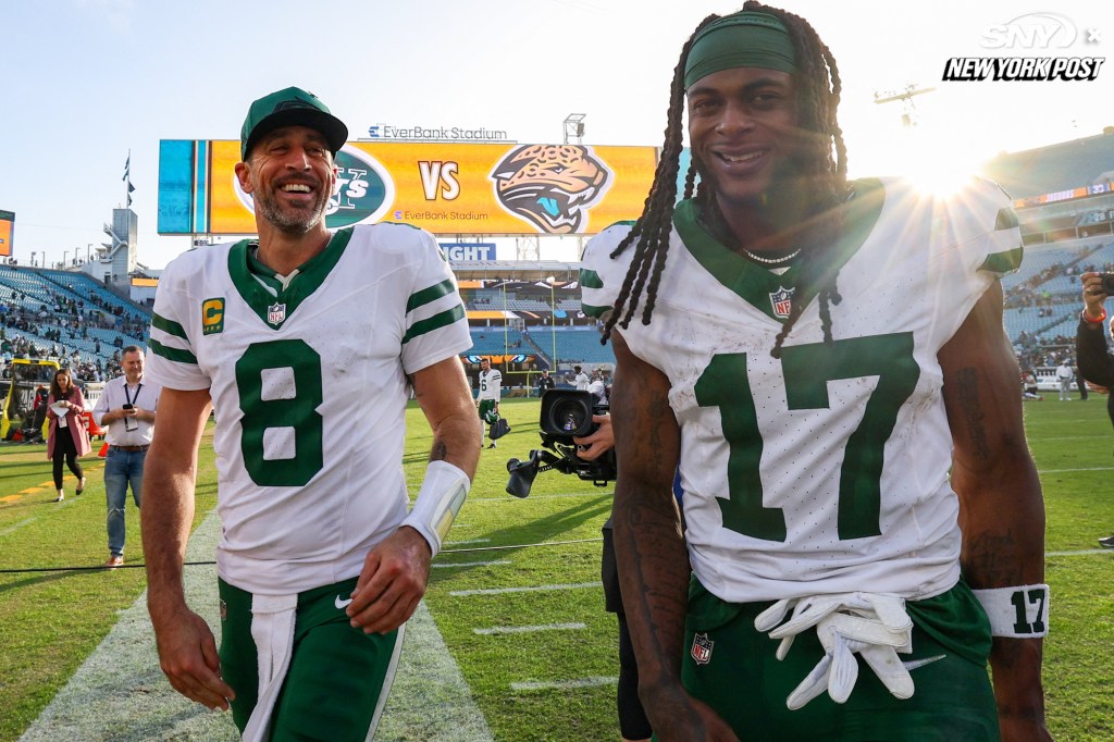 Aaron Rodgers, Davante Adams break out in Jacksonville | Jets Drive of the Game