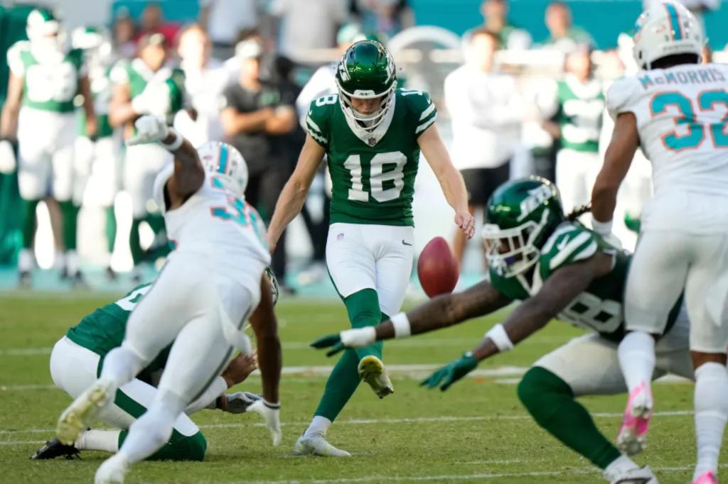 Anders Carlson’s lone kicking miscue dooms Jets in OT loss