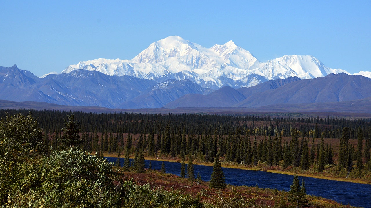 Trump pledges ditching Denali in favor of Mt. McKinley, but Alaska senators pan plan: ‘Awful idea’