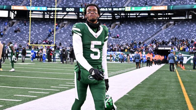 Garrett Wilson noncommittal about Jets future