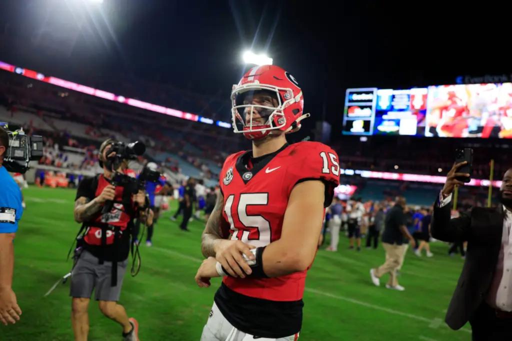 Georgia’s Carson Beck declares for 2025 NFL Draft