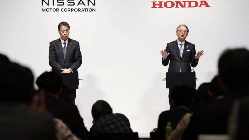 Honda, Nissan plan to start merger talks in light of EV competition