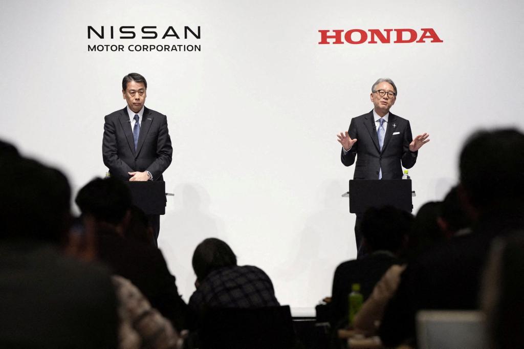 Honda, Nissan plan to start merger talks in light of EV competition