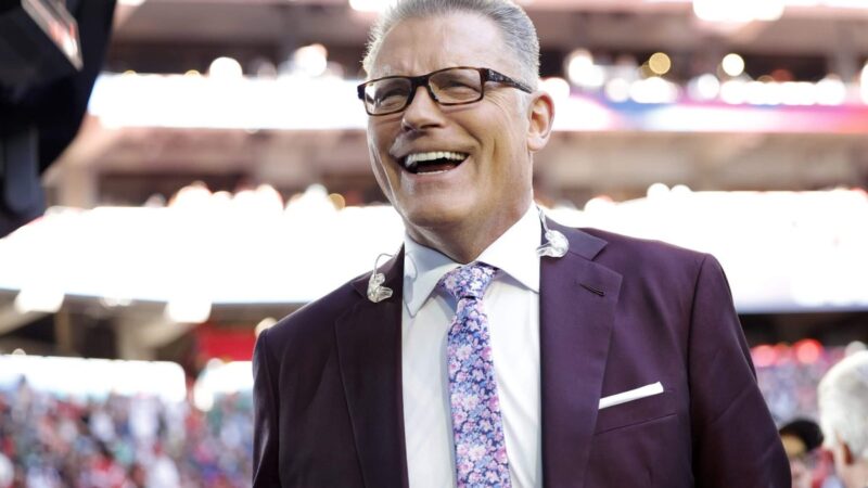 Howie Long is a trusted colleague, friend and family man. The secret? His humanity