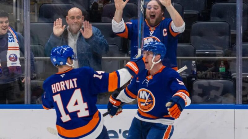 Islanders clip Penguins for key win in first of home-and-home matchup