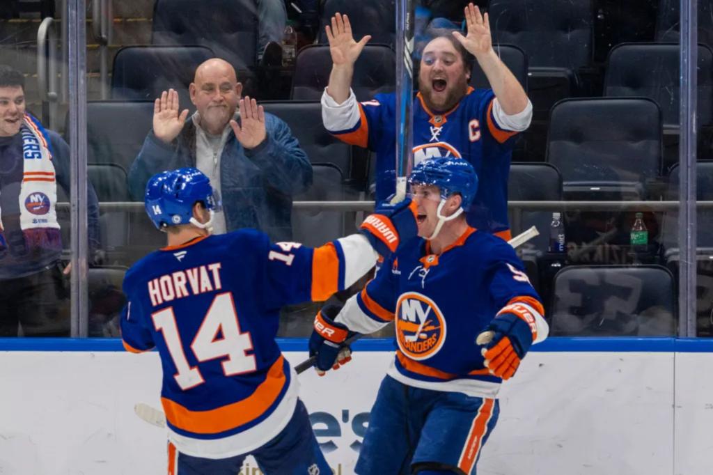 Islanders clip Penguins for key win in first of home-and-home matchup