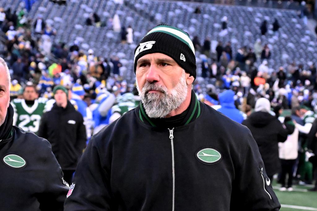 Jeff Ulbrich’s fourth-down aggressiveness backfired in Jets’ faces