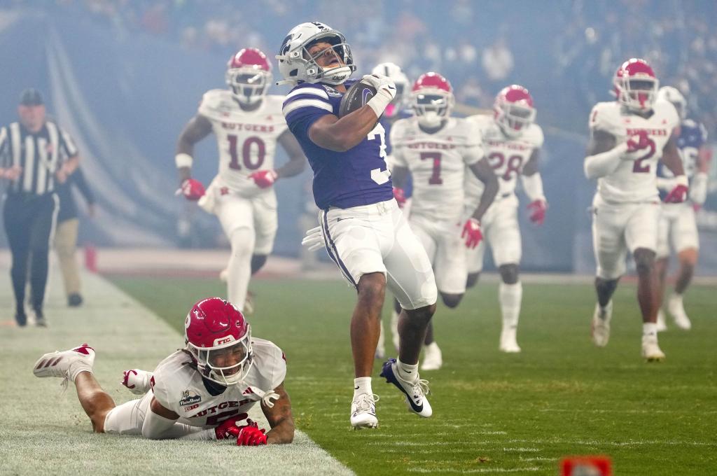 Rutgers blows 17-point lead in Rate Bowl loss to Kansas State