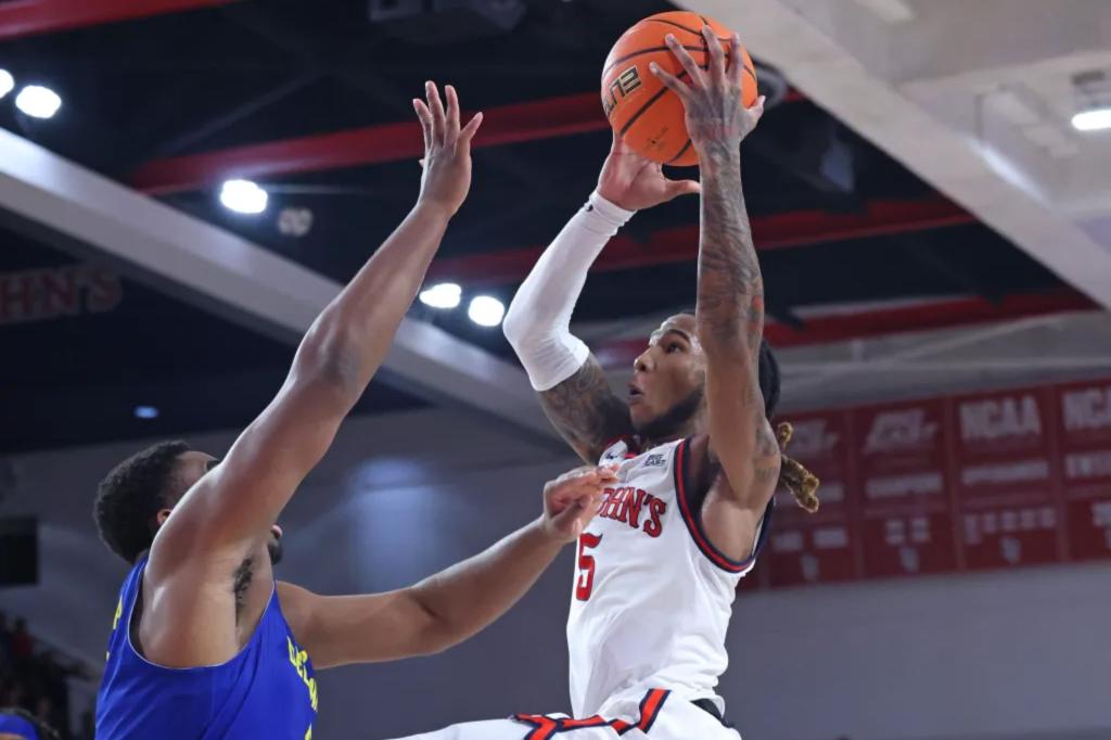 St. John’s uses balanced attack to rip Delaware for sixth straight win