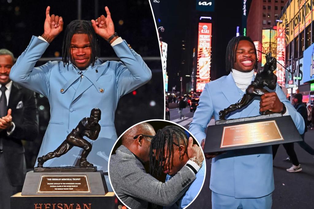 Travis Hunter wins Heisman Trophy as rare two-way star