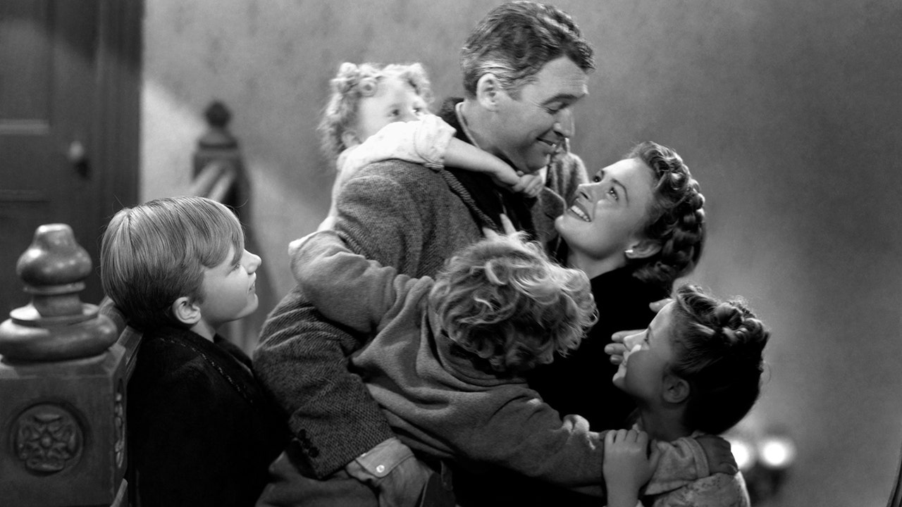 ‘It’s a Wonderful Life’ child star left Hollywood after a series of tragedies