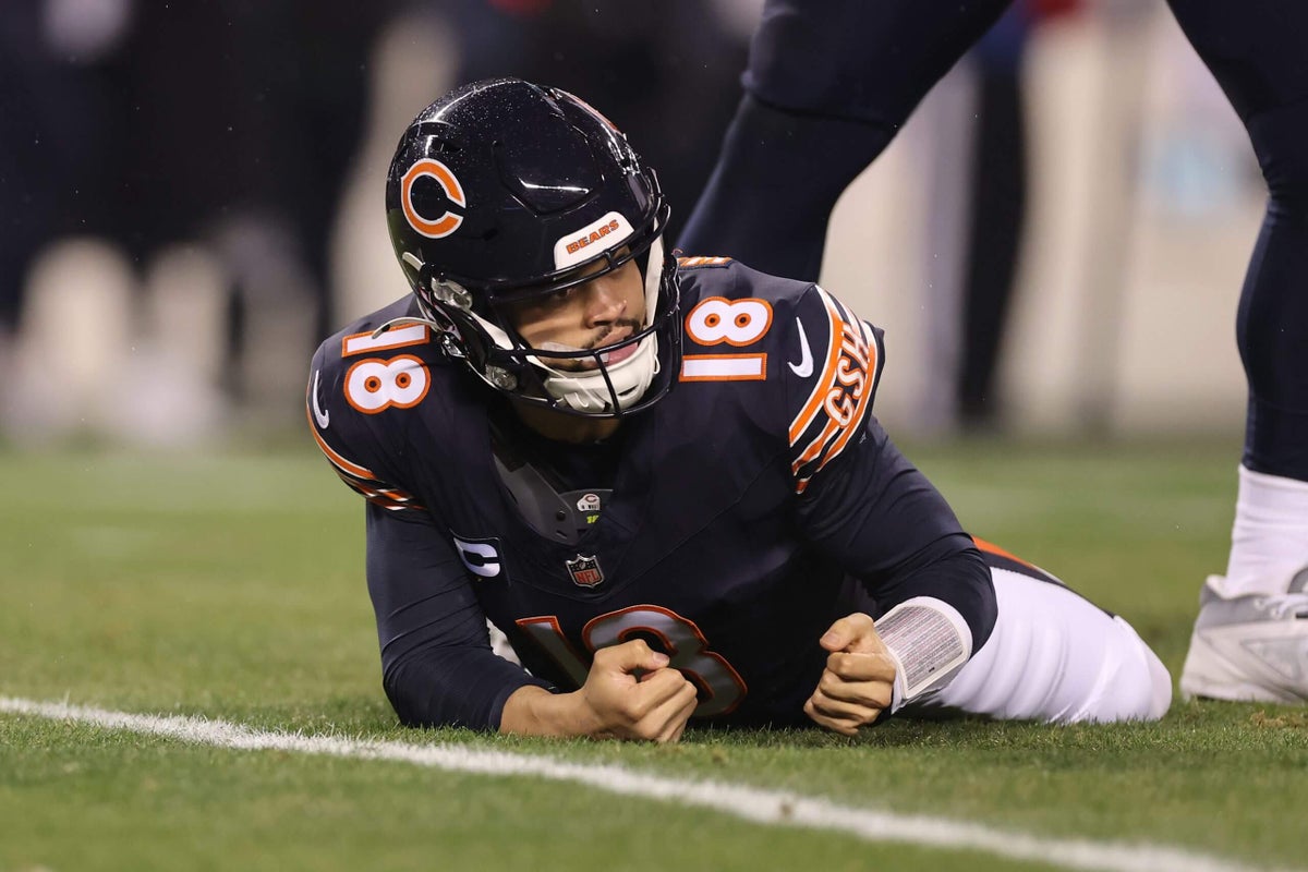 ‘Sell the team!’: Bears fans vent their anger in home finale of calamitous season