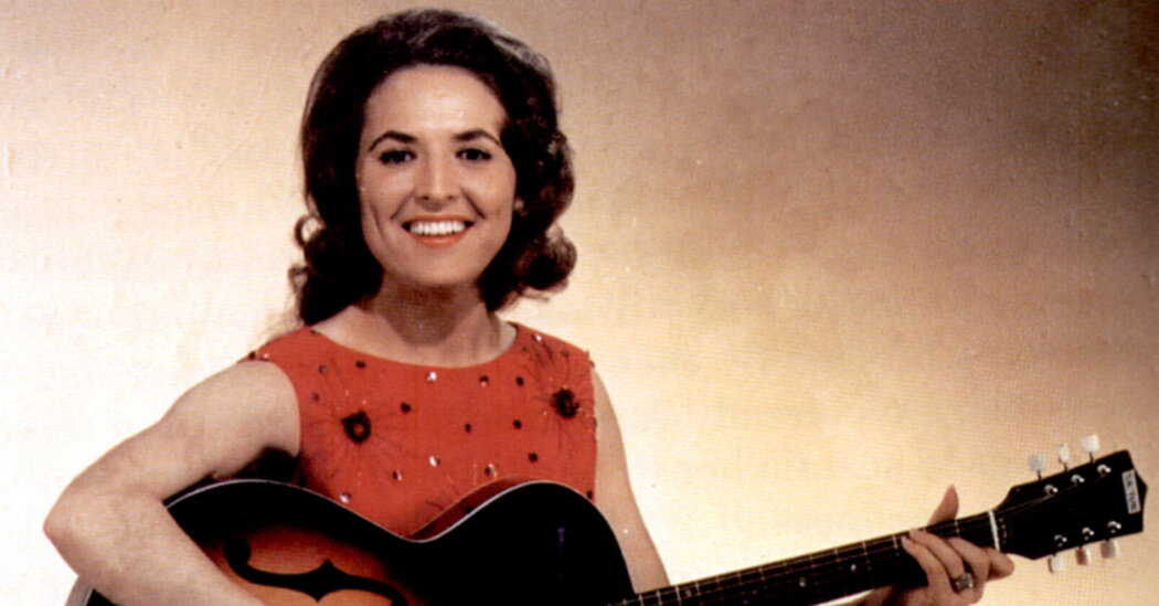 Melba Montgomery, Country Singer Known for Her Duets, Dies at 86