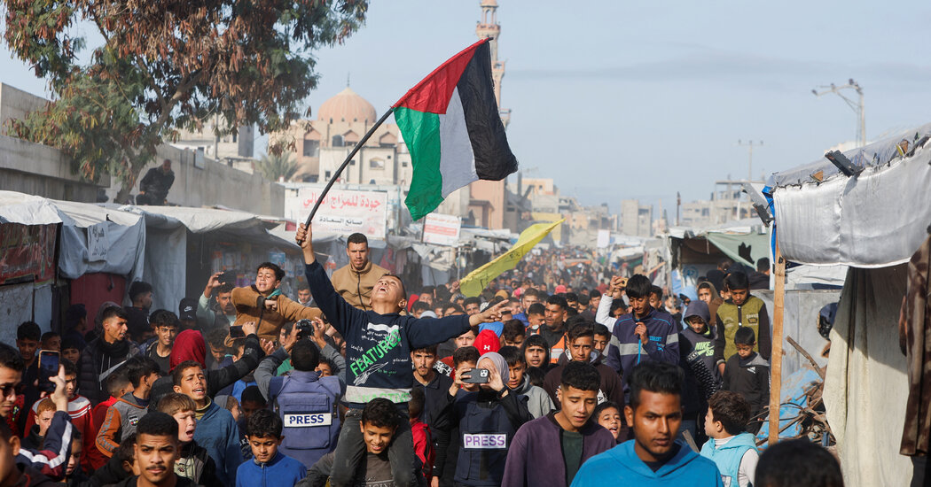 As Truce Takes Hold, Gazans and Israelis Express Elation Tinged With Doubt