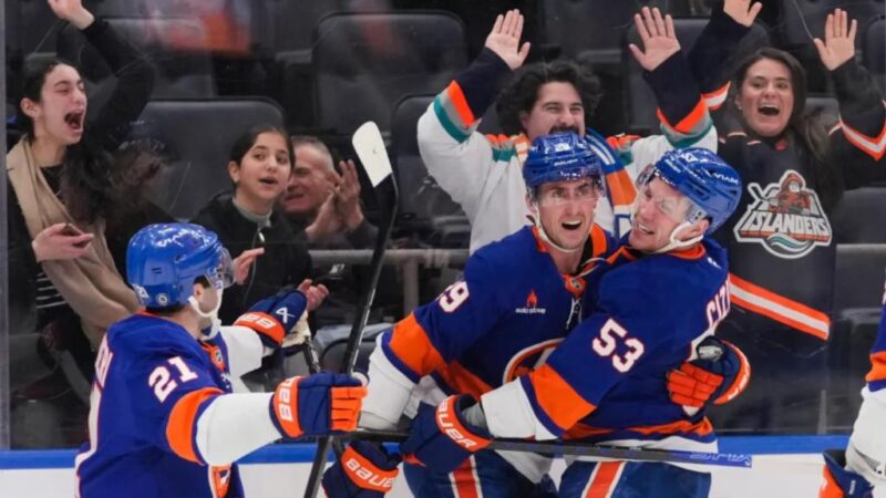 Brock Nelson’s OT goal leads Islanders to win over Hurricanes