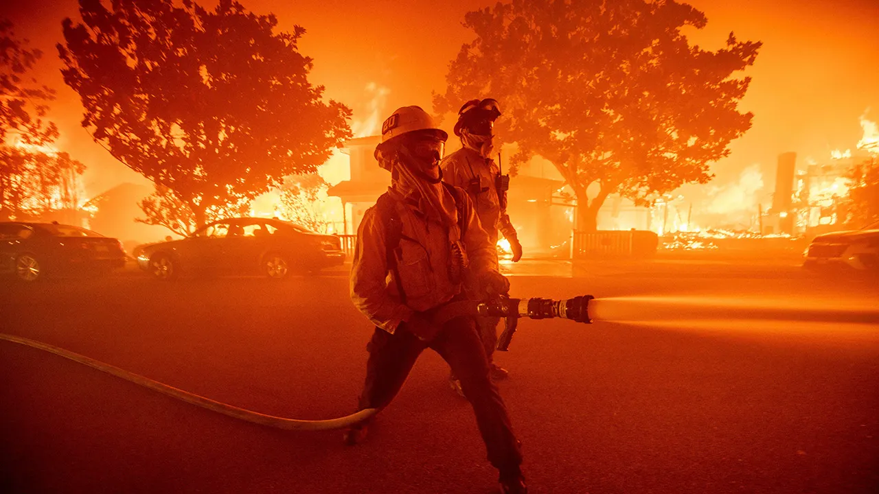 Can firefighters use saltwater to battle California wildfires?