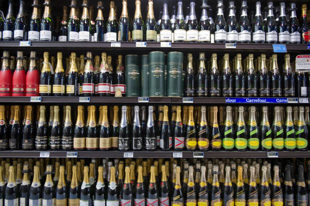 Champagne shipments hit by gloomy consumer mood in 2024, producers say