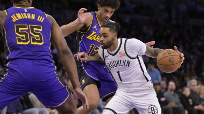 D’Angelo Russell misses shot to win it as Nets lose to Lakers