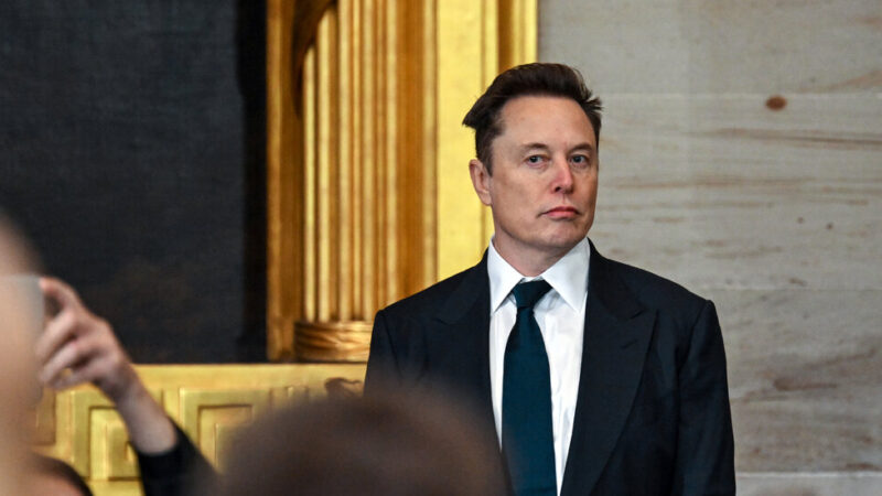 Elon Musk Casts Doubt on Trump’s $100 Billion Stargate A.I. Announcement