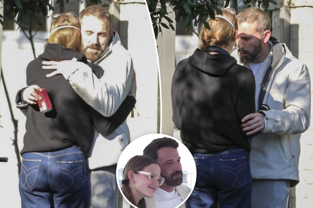 Emotional Ben Affleck warmly hugs daughter Violet after having to evacuate due to Palisades Fire