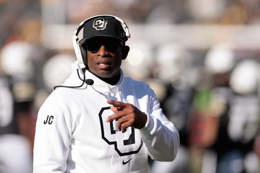 Raiders have ‘no interest’ in hiring Deion Sanders