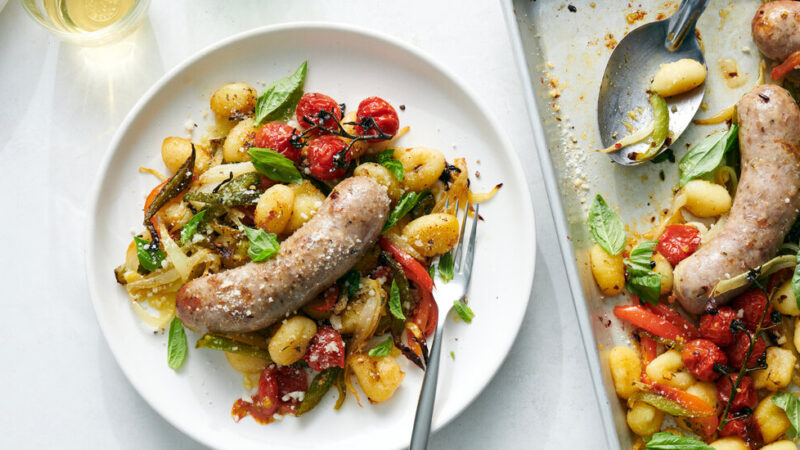 Gnocchi Shines With Sausage and Peppers