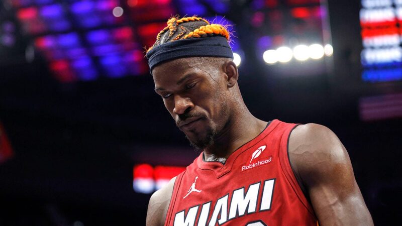 Heat suspend Jimmy Butler again after missing flight for road trip: report