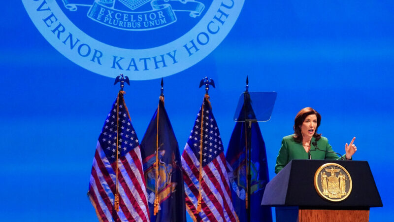 Hochul Proposes Cutting Income Taxes for Middle-Class New Yorkers