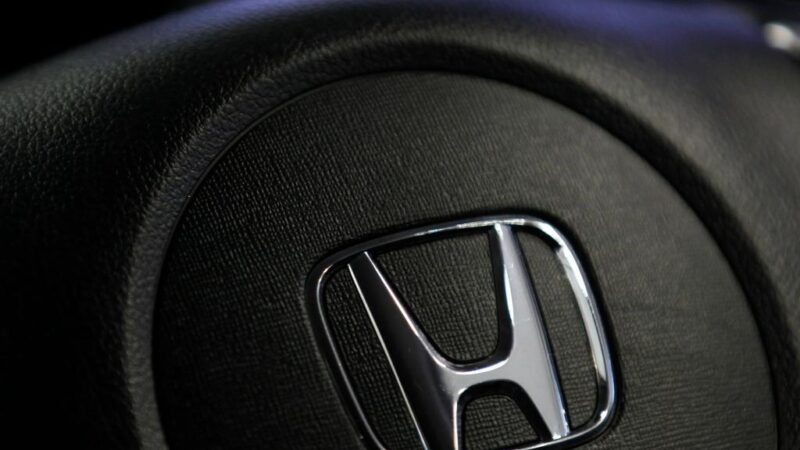 Honda recalling 295,000 Acura and Honda Pilot vehicles over engine issue