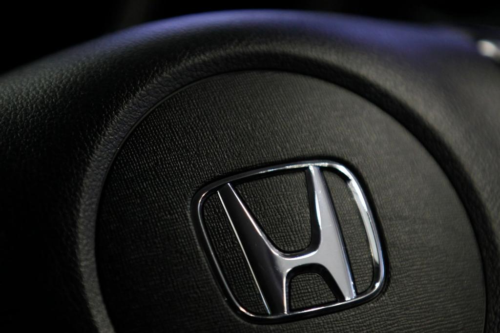 Honda recalling 295,000 Acura and Honda Pilot vehicles over engine issue