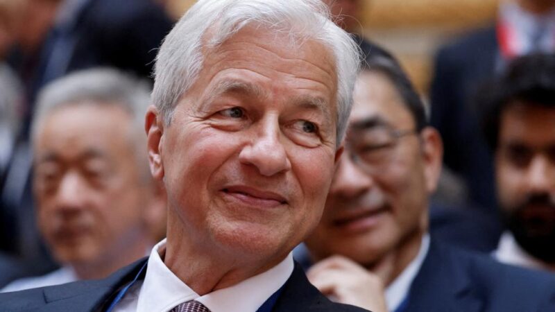 JPMorgan CEO Jamie Dimon was paid $39M in 2024 — a massive $3M raise