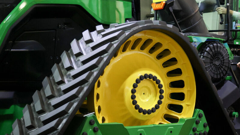 John Deere Sued by FTC Over Equipment-Repair Practices