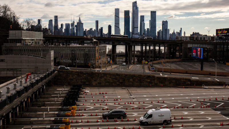 New York City Welcomes Congestion Pricing With Fanfare and Complaints