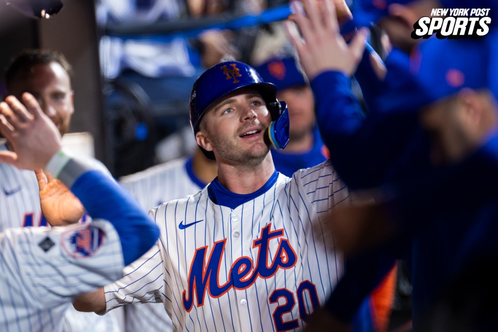 Pete Alonso, Mets remain locked in contract talks